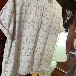 Pre loved set Light tops and pants